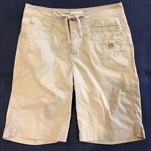Lee khaki bermuda shorts